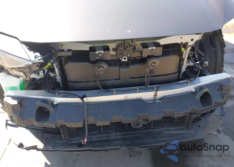 2024 Toyota Bz4X Xle z USA, uszkodzony, nr VIN JTMABACA3RA076716